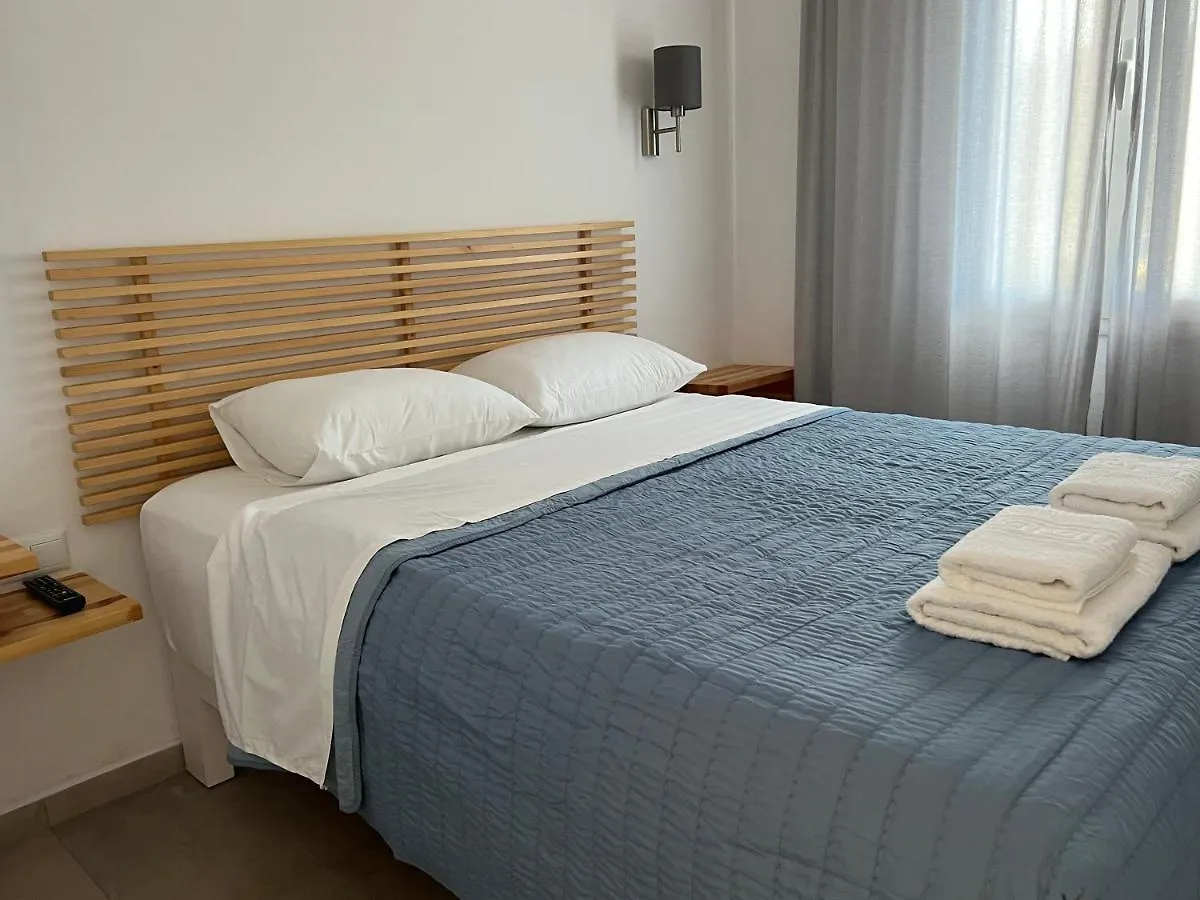 Villa Calliope Himare 0*,  Albania
