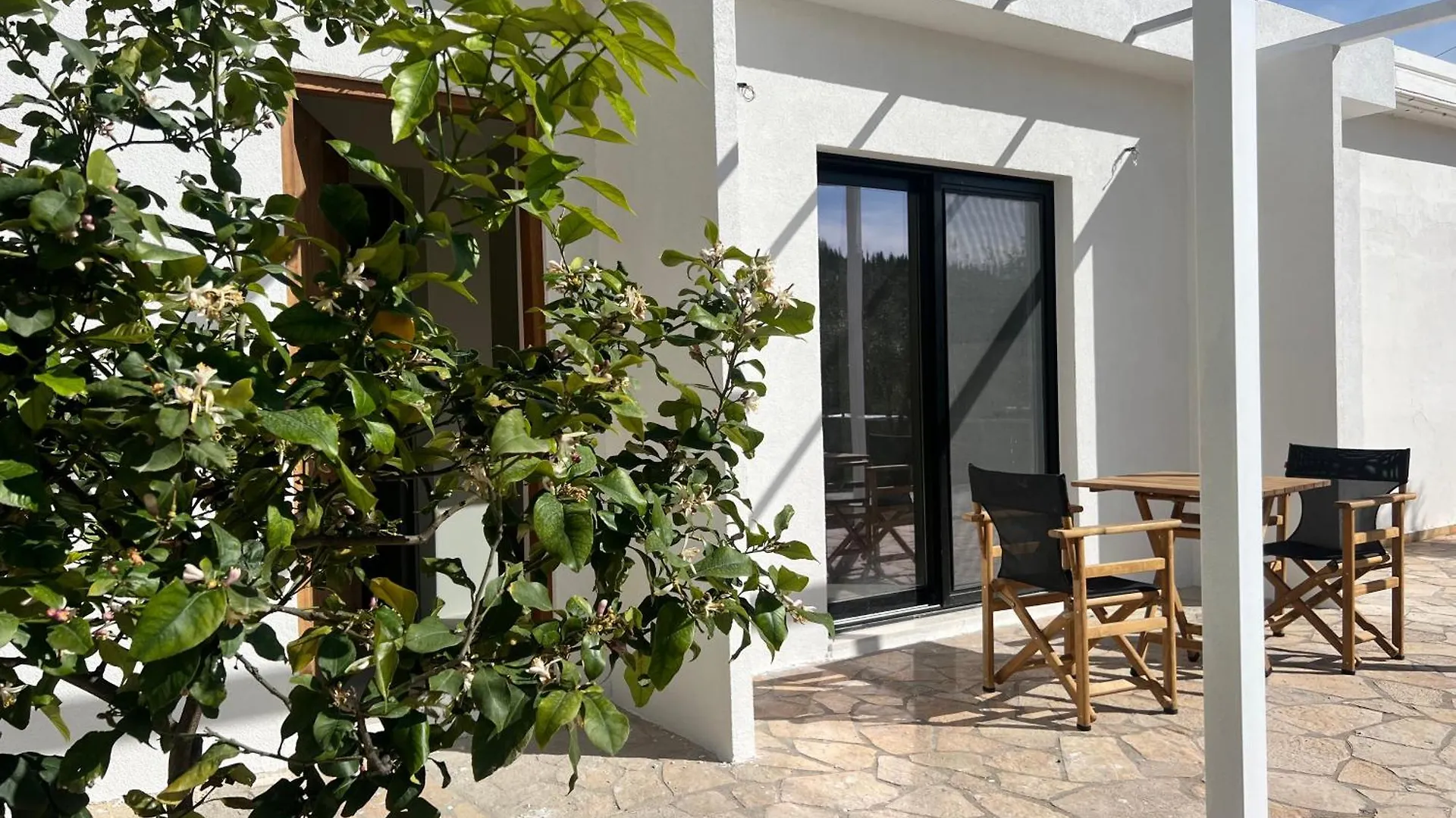 Апартаменты Villa Calliope Химара