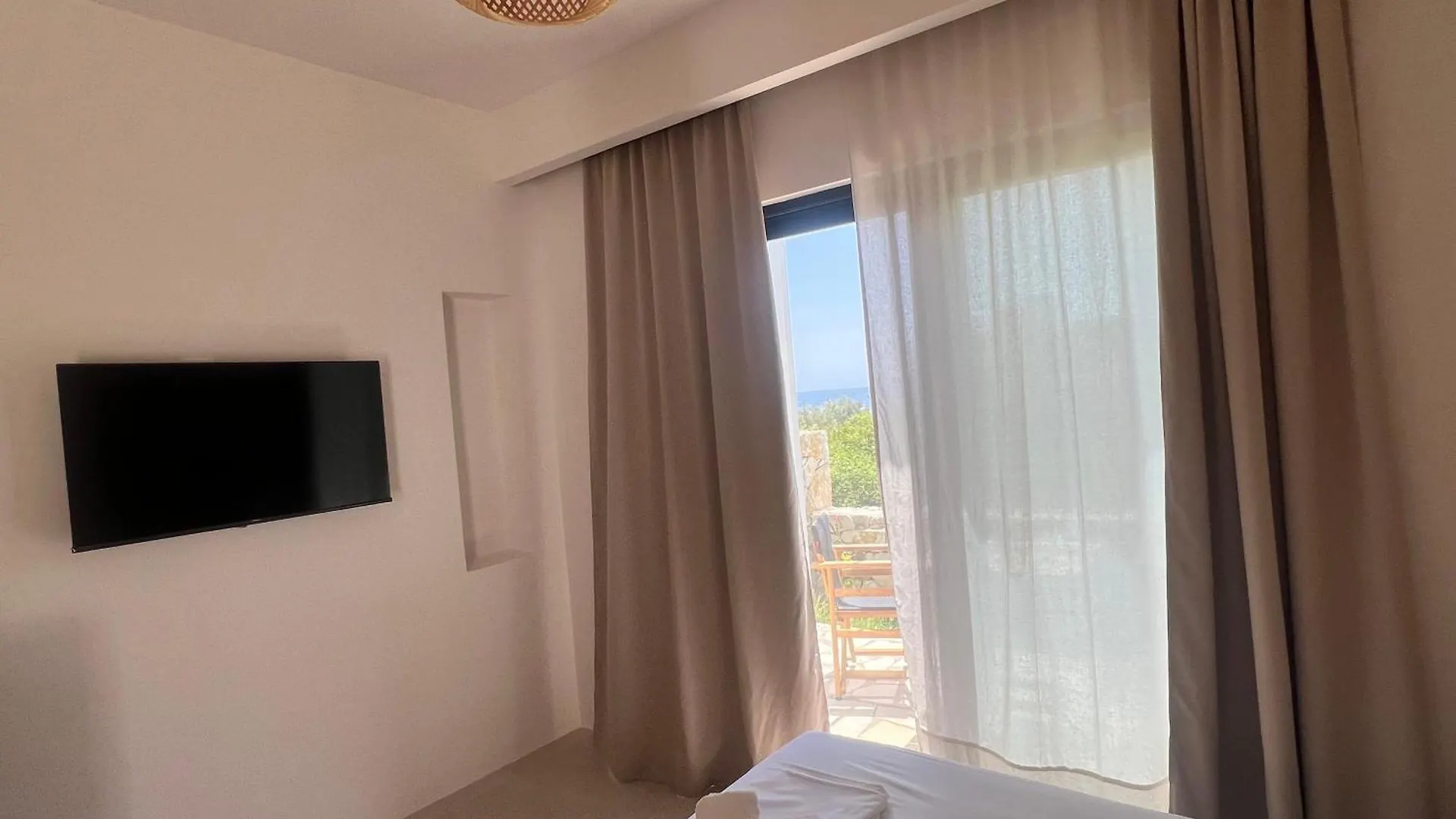 Apartment Villa Calliope Himare