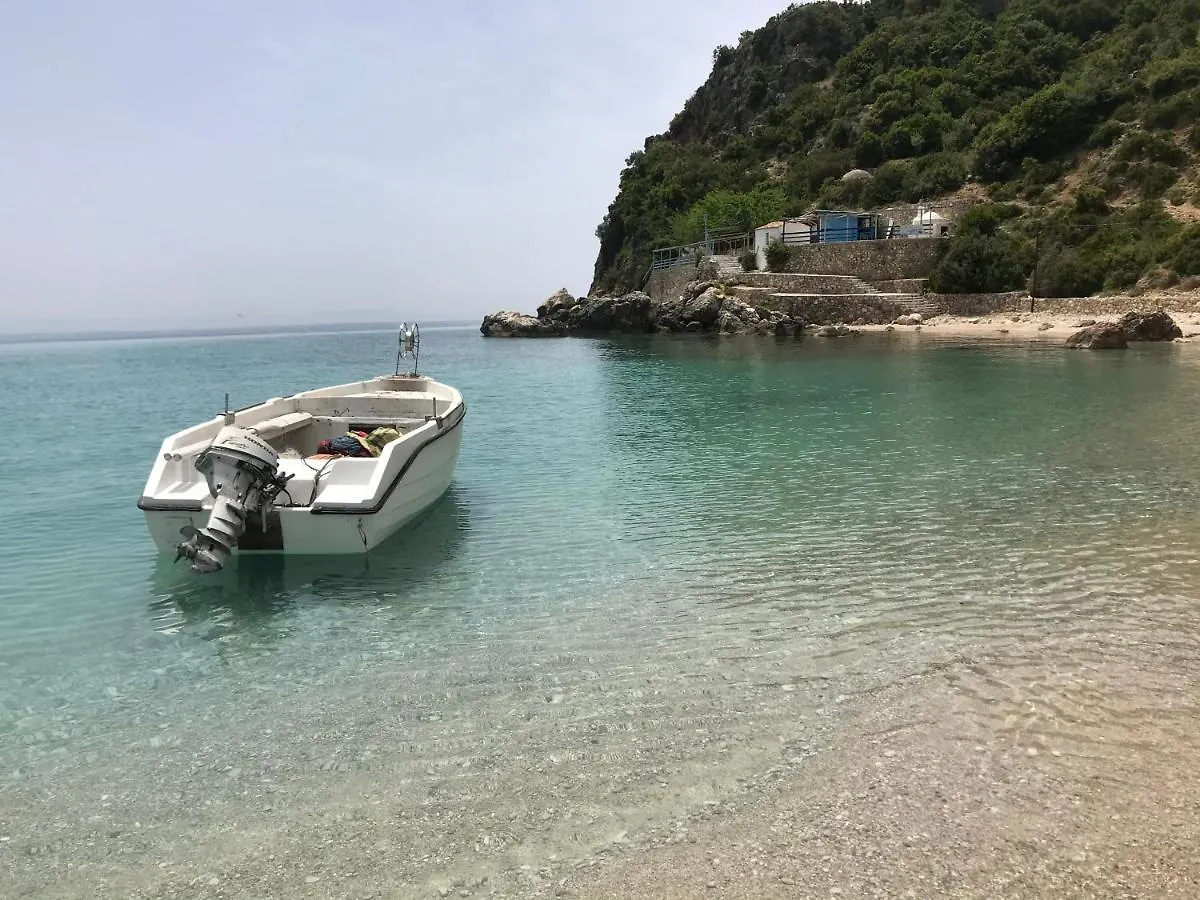 Villa Calliope Himare Apartment